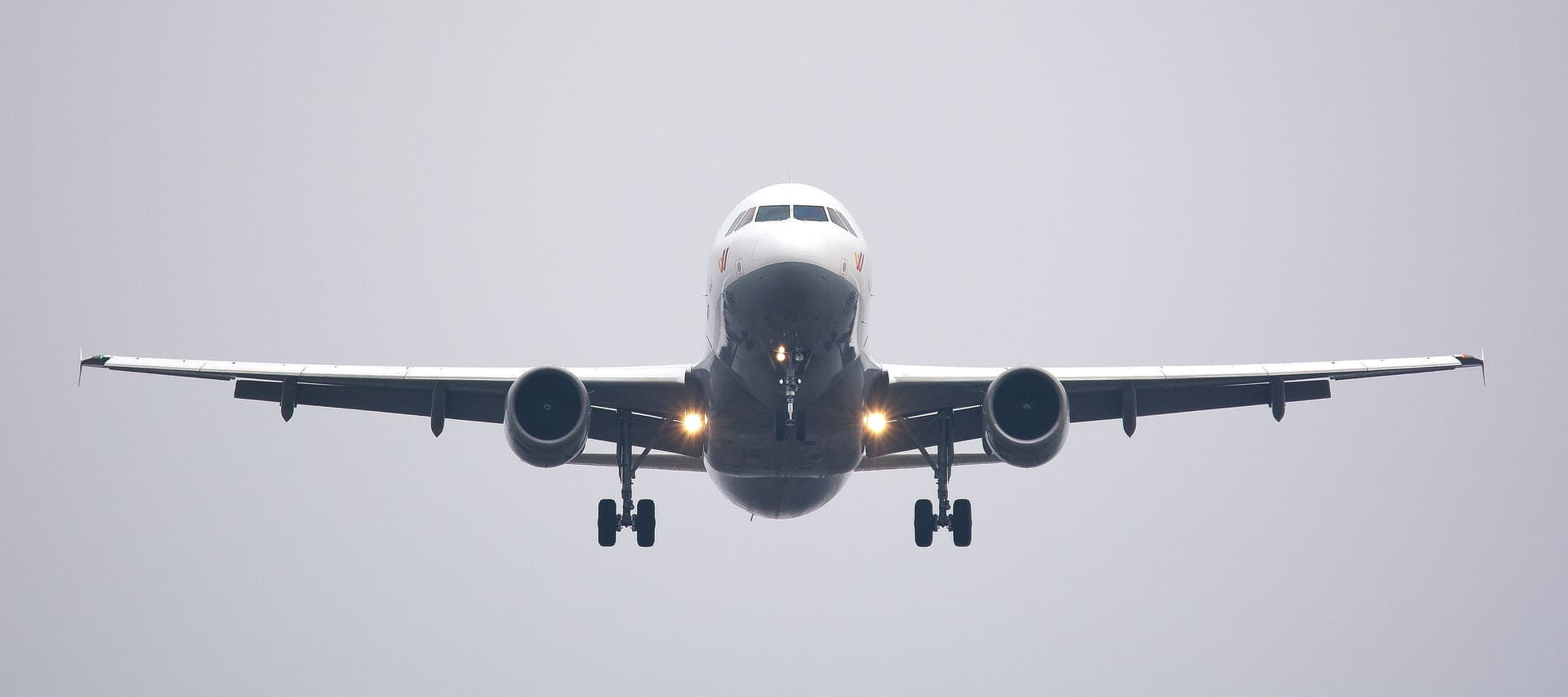 Why Airplane Windows Have Tiny Holes: Science Explained - Learn amazing facts